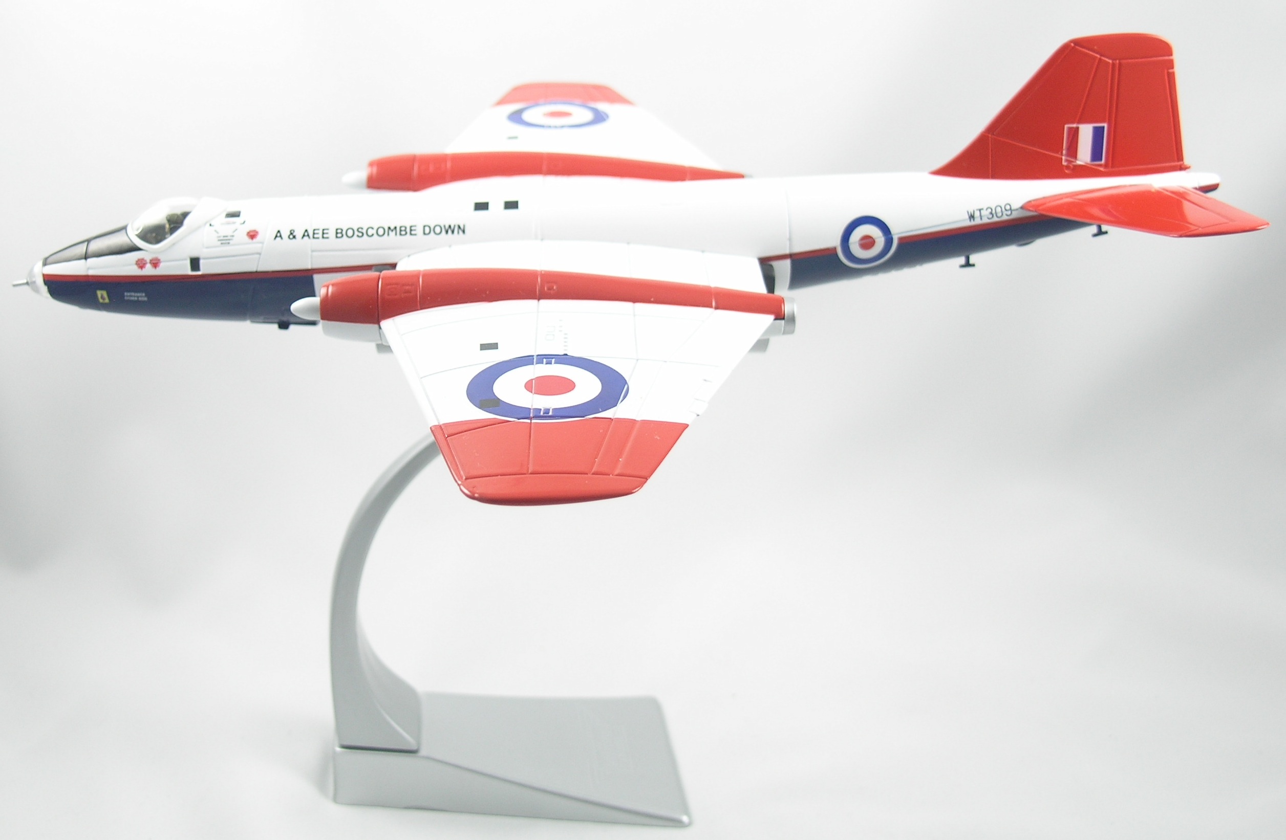 Canberra-AA34706-Stand