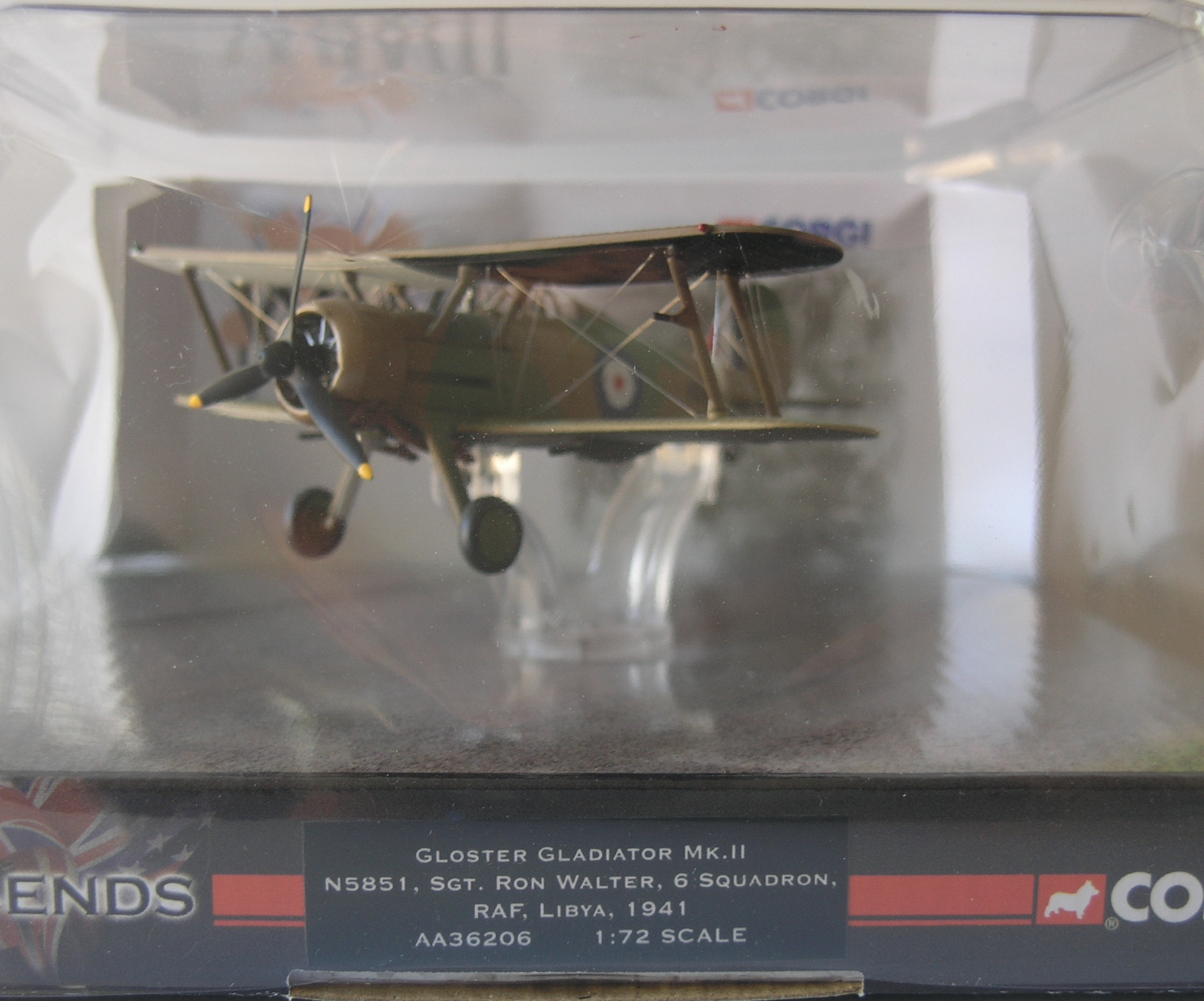 Gladiator-AA36206-Box