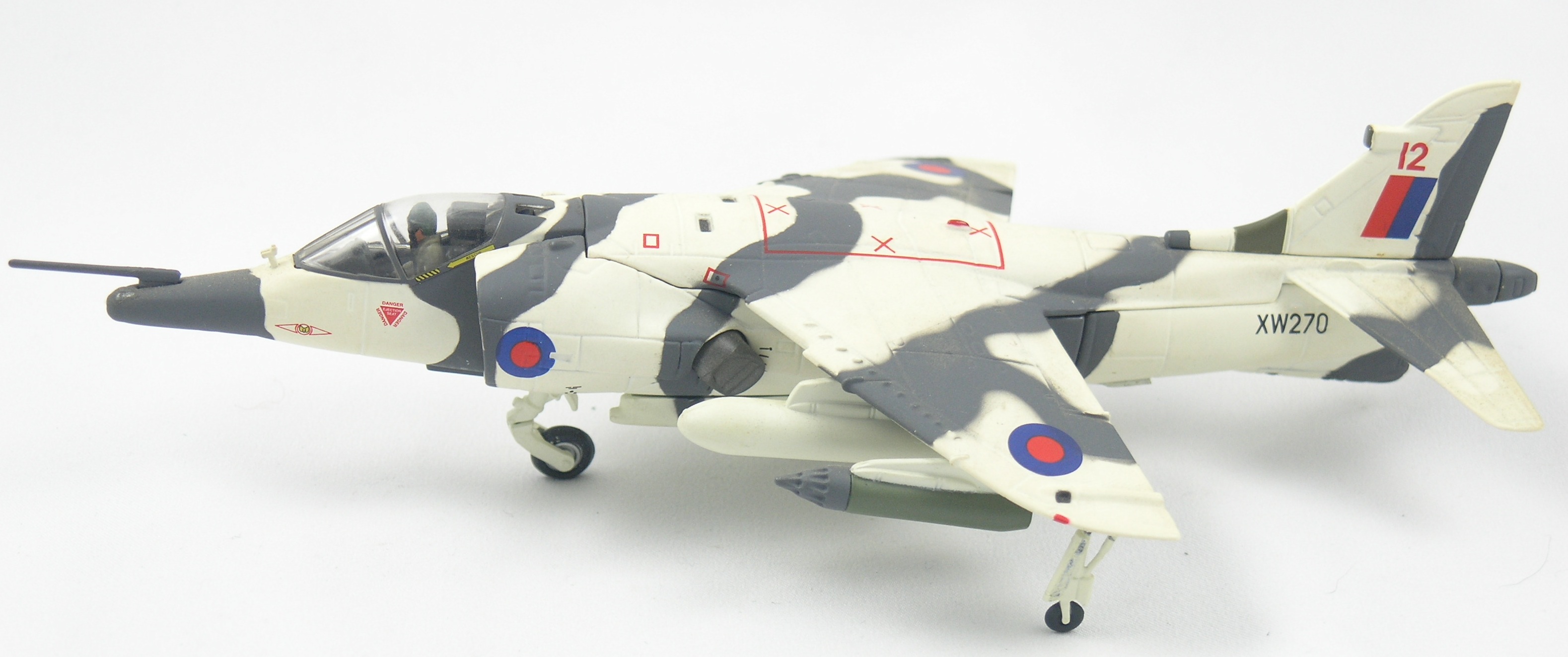 Harrier-AA32407-Top