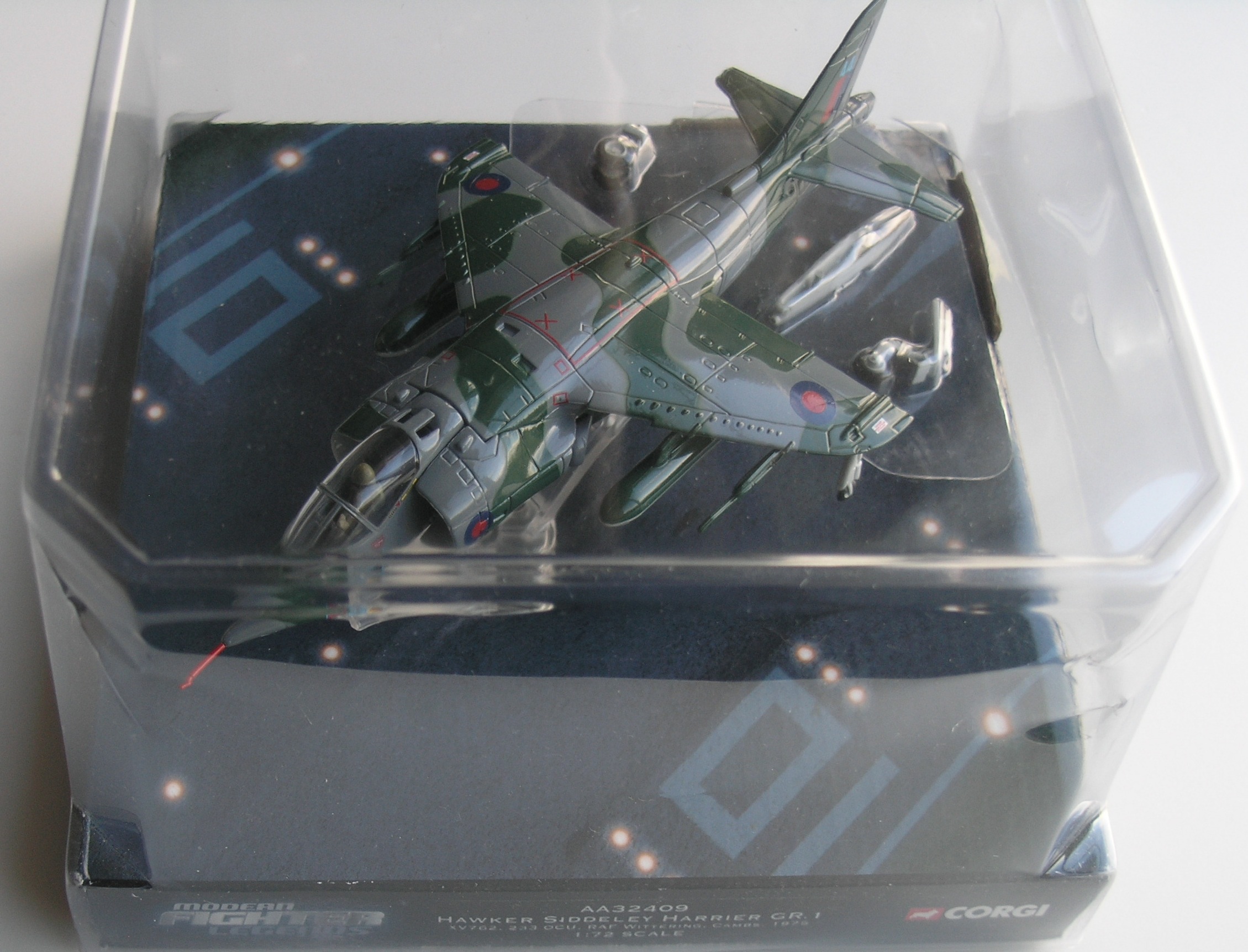 Harrier-AA32409-Box