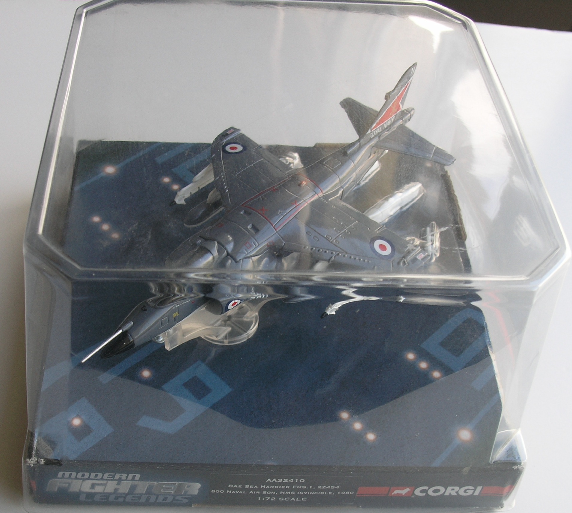 Harrier-AA32410-Box