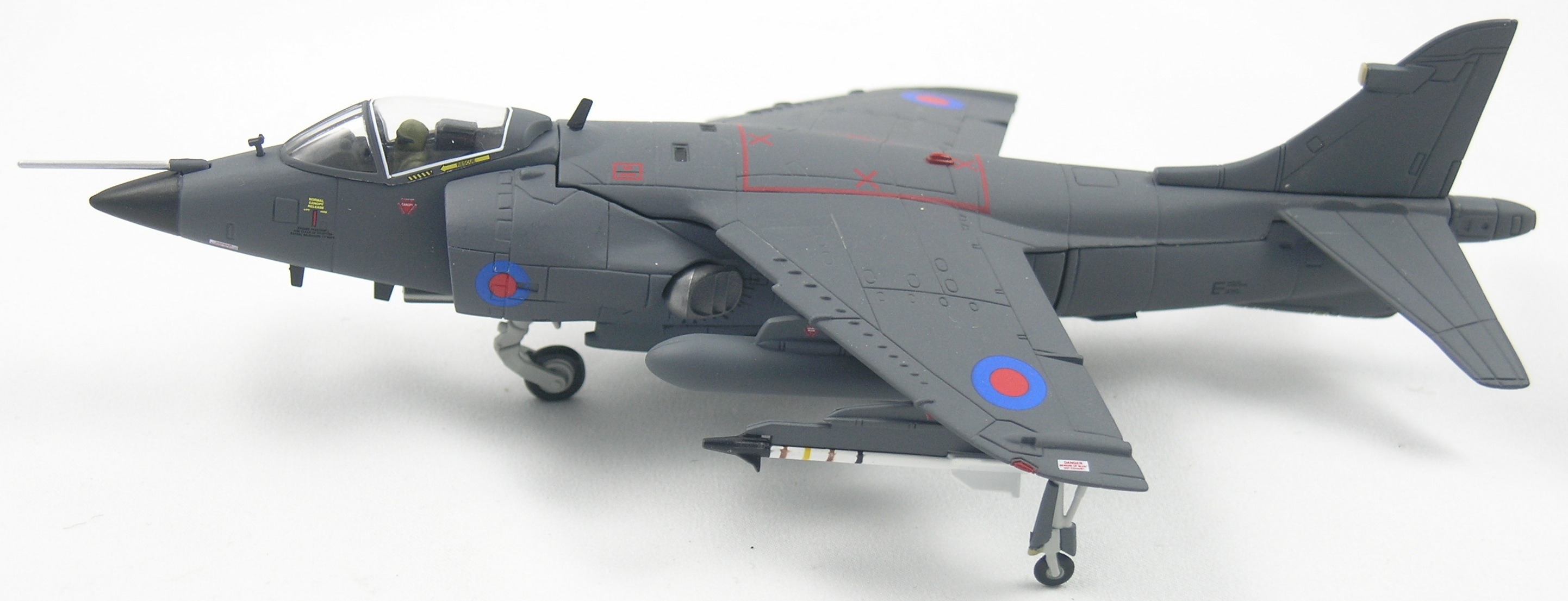 Harrier-AA32413-Top