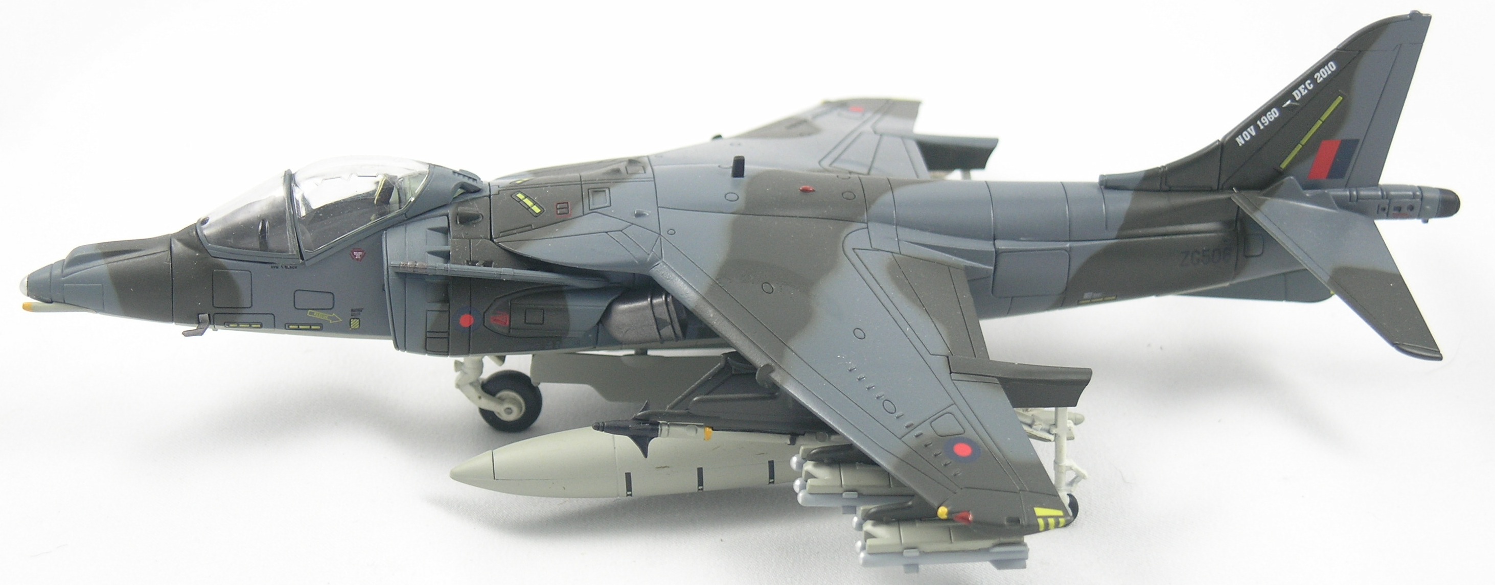 Harrier-HA2613-Top