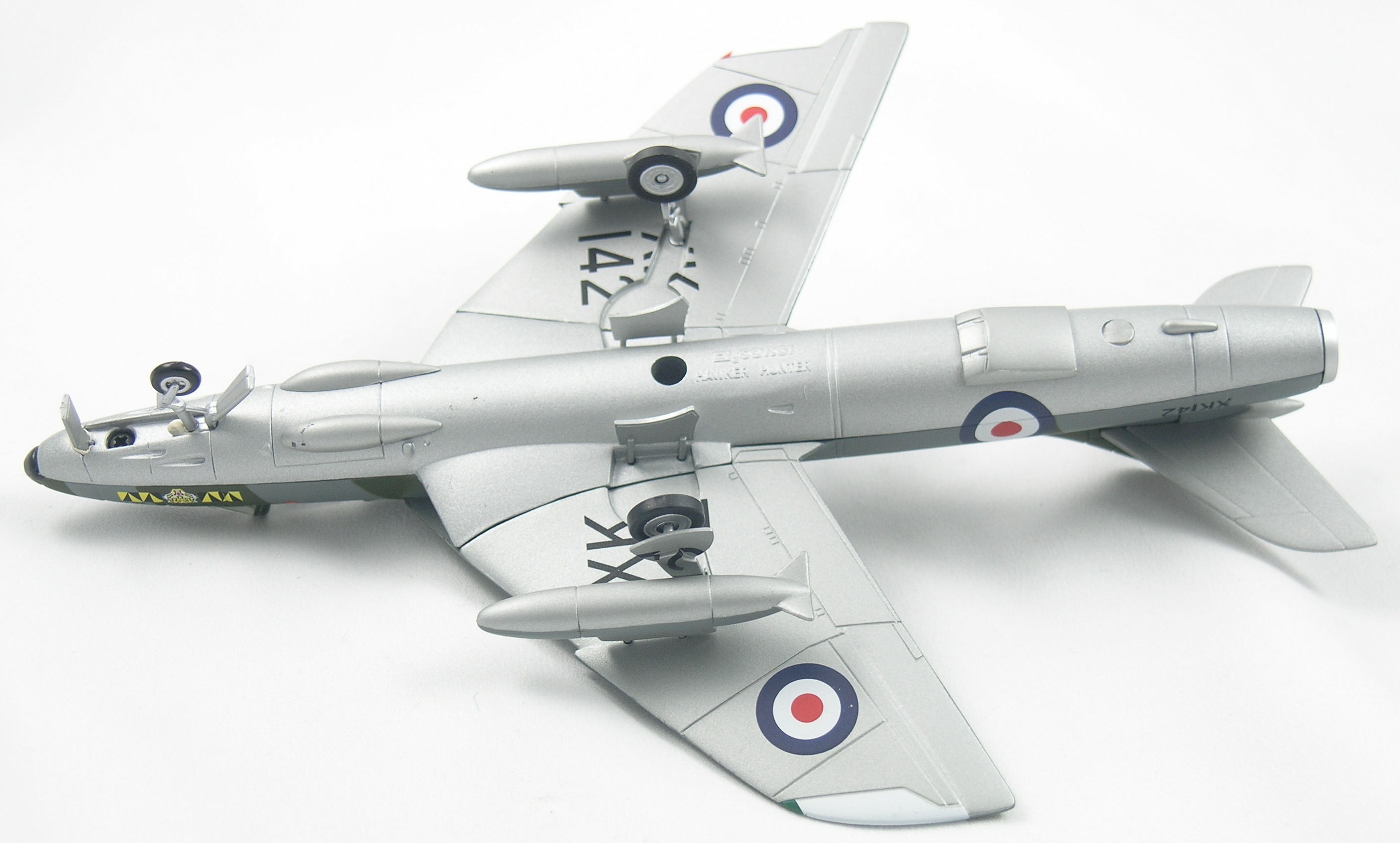 Hunter-AA32713-Bottom