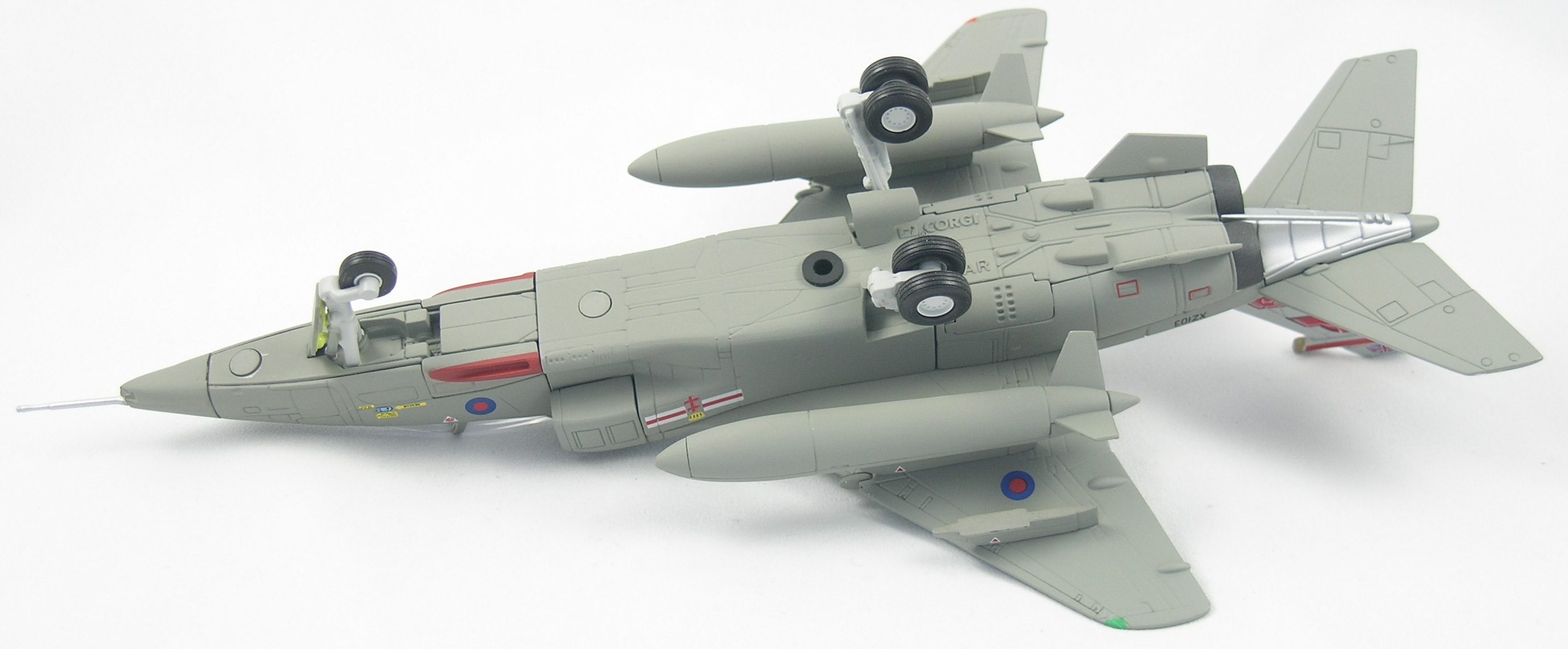 Jaguar-AA35408-Bottom