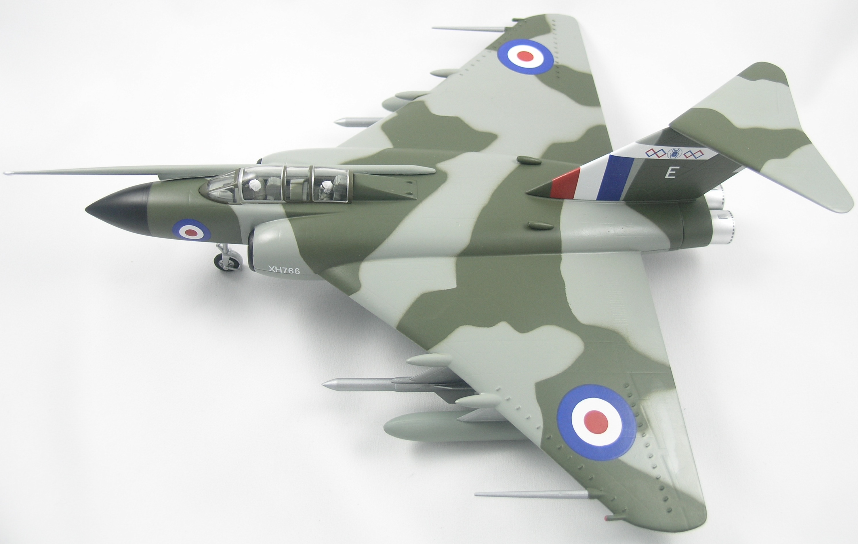 Javelin-SGE72004-01-Top